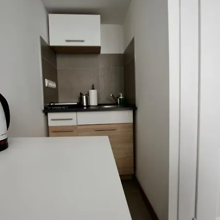 Apartman Standard By Hi5- Bajcsy 63 *