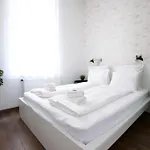 Apartament Standard By Hi5- Bajcsy 63 Budapeszt