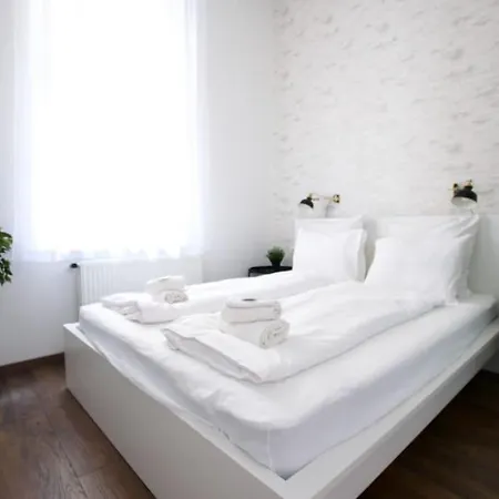 Apartment Standard By Hi5- Bajcsy 63 Budapest